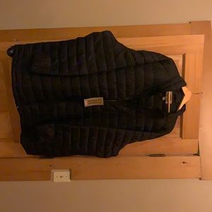 Packable puff jacket black new with tags